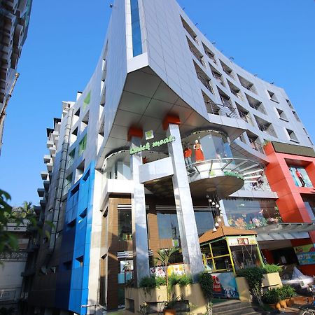 Dostyk Hotel Thiruvananthapuram Eksteriør billede
